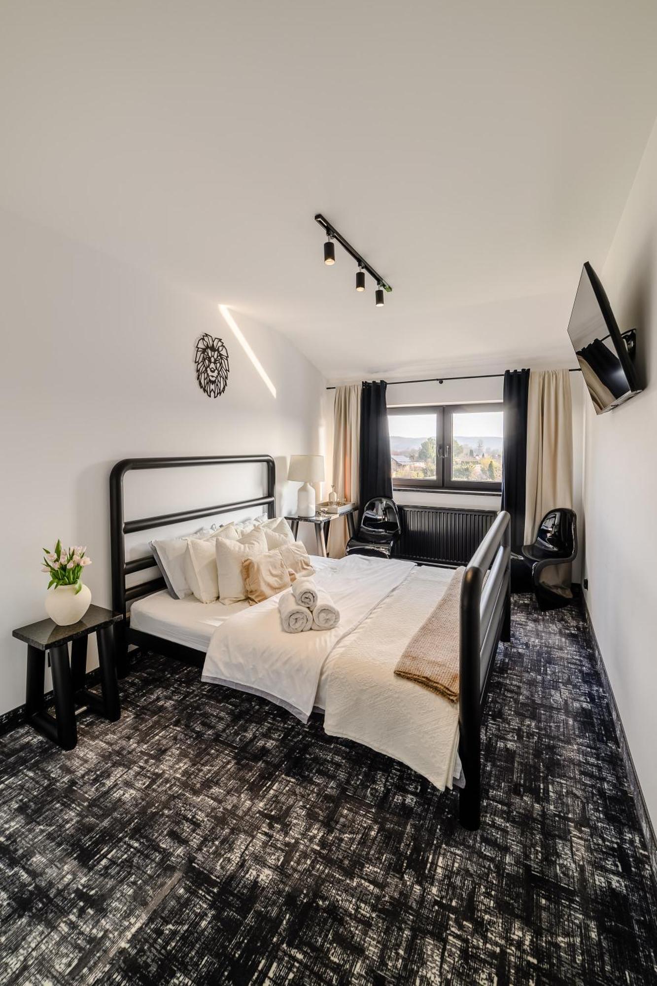 Golden Lion House Bed&Breakfast Rumia Εξωτερικό φωτογραφία